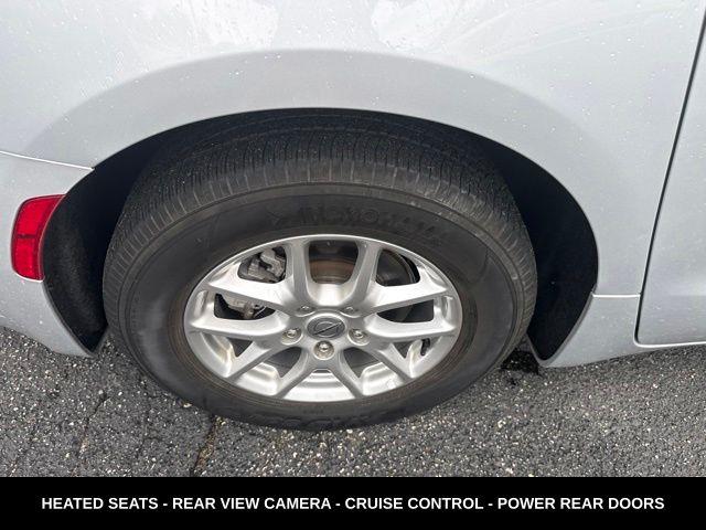 2024 Chrysler Pacifica - $22,494