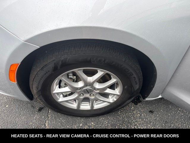 2024 Chrysler Pacifica - $22,494