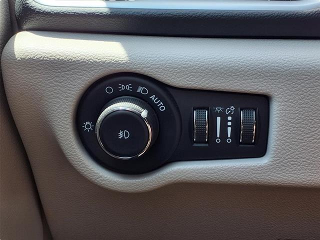 2024 Chrysler Pacifica - $18,774