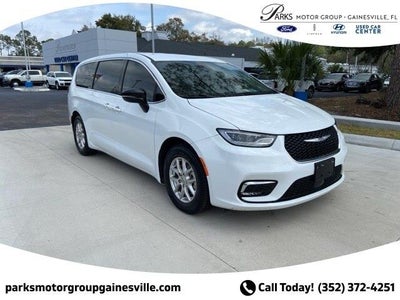 Photo of a 2024 Chrysler Pacifica Touring L 4DR Mini-Van for sale