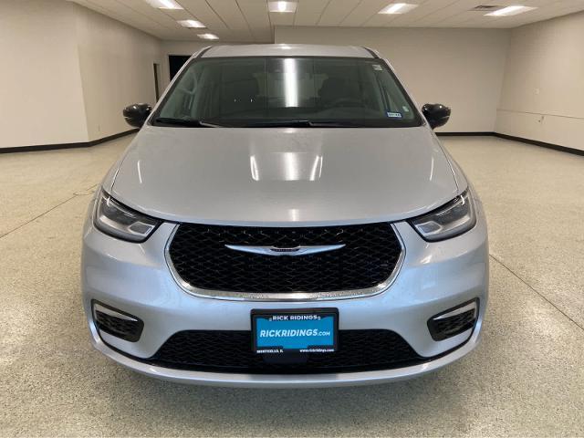 2024 Chrysler Pacifica - $26,414