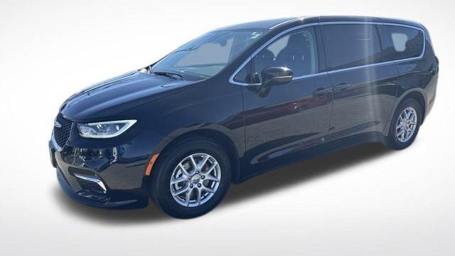 Preowned 2024 Chrysler Pacifica Touring L for Sale