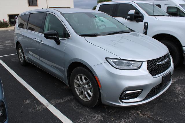 2024 Chrysler Pacifica - $20,500