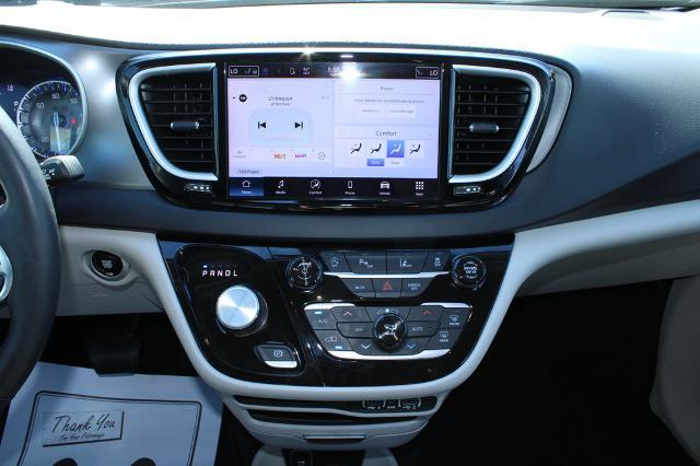 2024 Chrysler Pacifica - $20,500