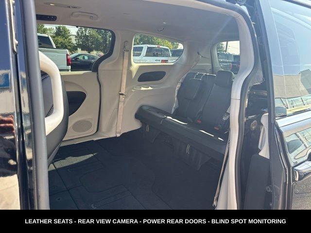 2024 Chrysler Pacifica - $21,494