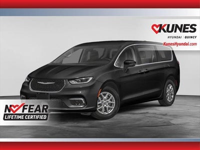 2024 Chrysler Pacifica Touring L 4DR Mini-Van
