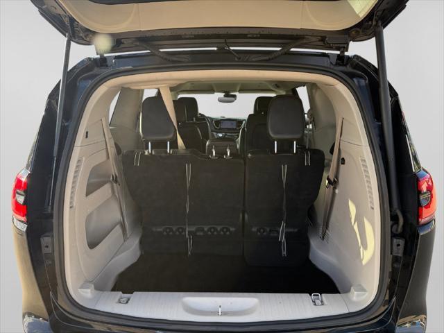 2024 Chrysler Pacifica - $24,077