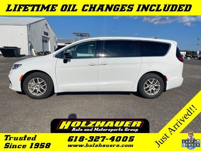 2024 Chrysler Pacifica