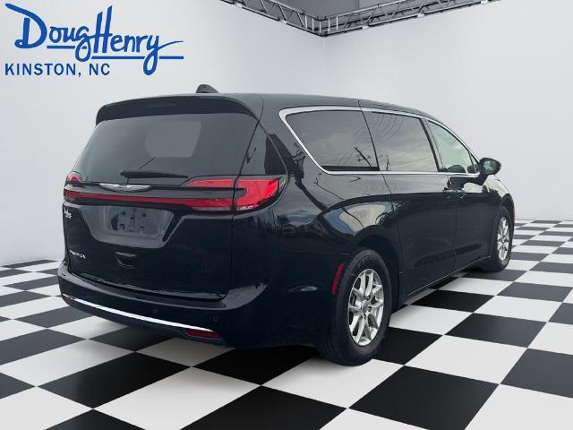 2025 Chrysler Pacifica - $24,954