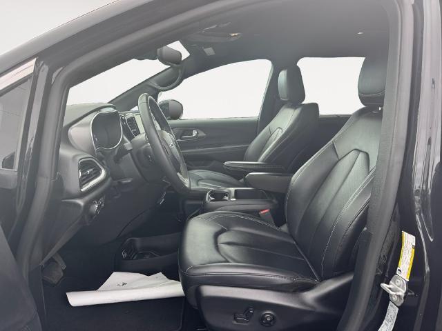 2025 Chrysler Pacifica - $24,954