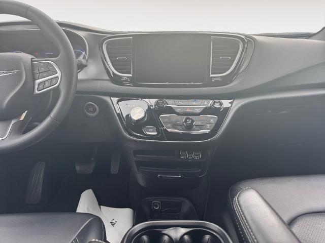 2025 Chrysler Pacifica - $24,954