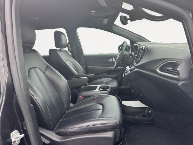 2025 Chrysler Pacifica - $24,954