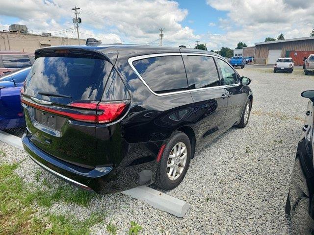 2025 Chrysler Pacifica - $27,677