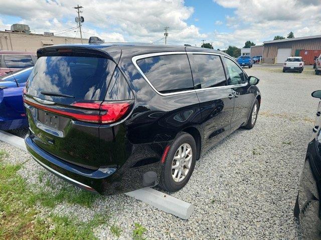 2025 Chrysler Pacifica - $27,677