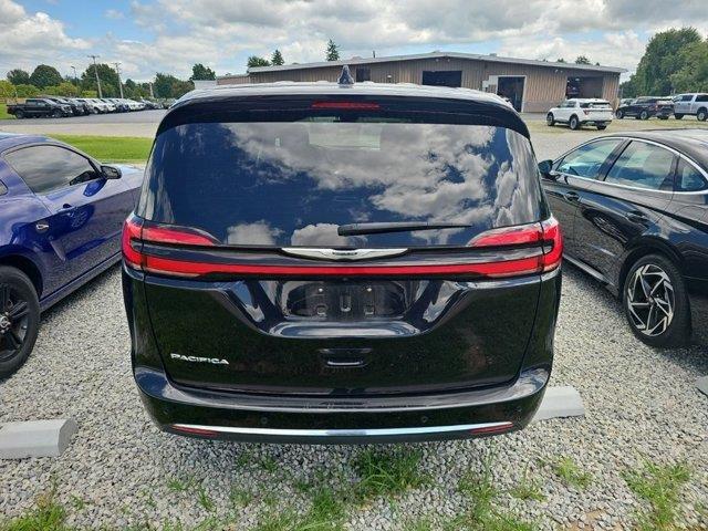 2025 Chrysler Pacifica - $27,677