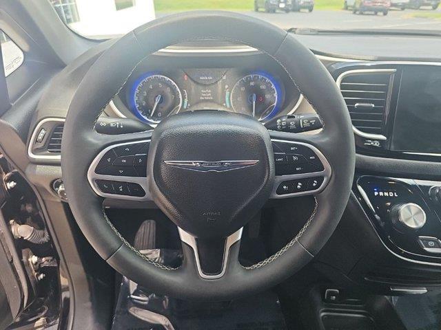 2025 Chrysler Pacifica - $24,998