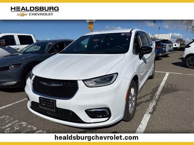 2025 Chrysler Pacifica Select 4DR Mini-Van