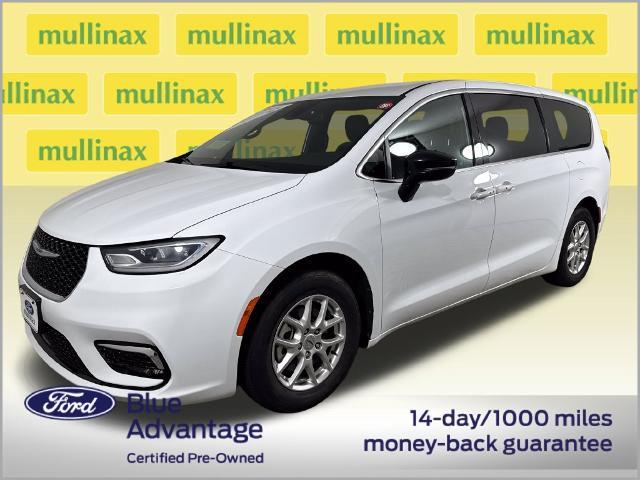 2025 Chrysler Pacifica - $21,500