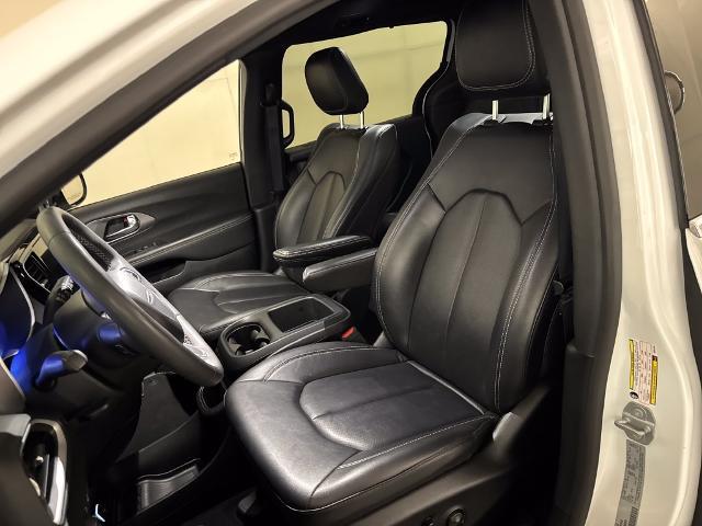 2025 Chrysler Pacifica - $21,500