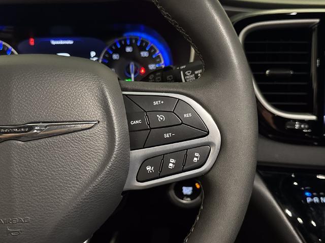2025 Chrysler Pacifica - $21,500