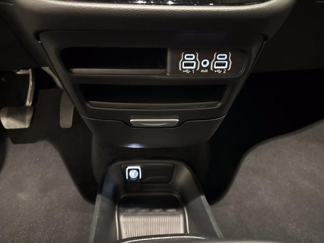 2025 Chrysler Pacifica - $21,500