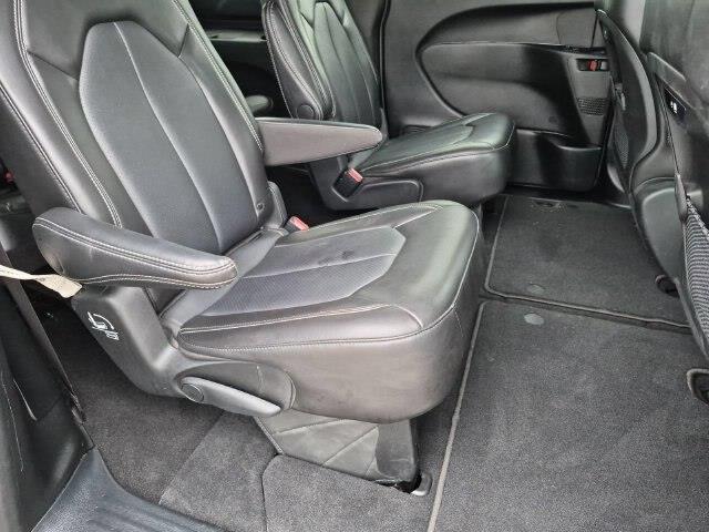 2025 Chrysler Pacifica - $22,868