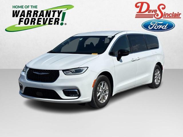 2025 Chrysler Pacifica - $29,999