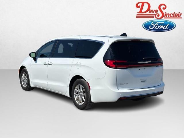 2025 Chrysler Pacifica - $29,999
