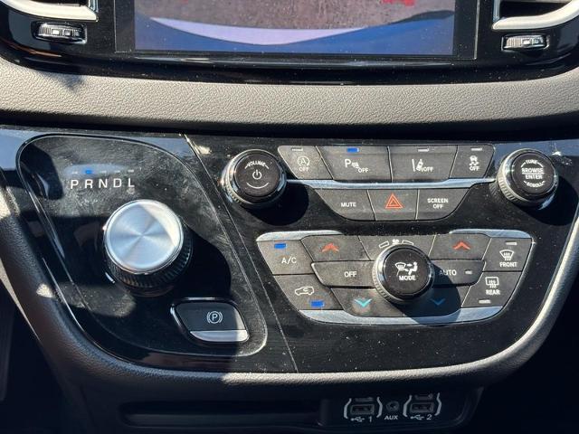 2025 Chrysler Pacifica - $29,999