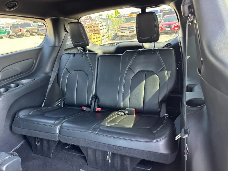 2025 Chrysler Pacifica - $29,999