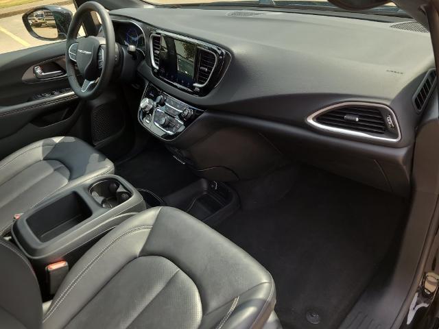 2026 Chrysler Pacifica - $27,584