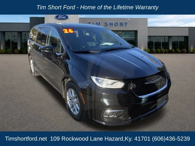 2026 Chrysler Pacifica - $30,855