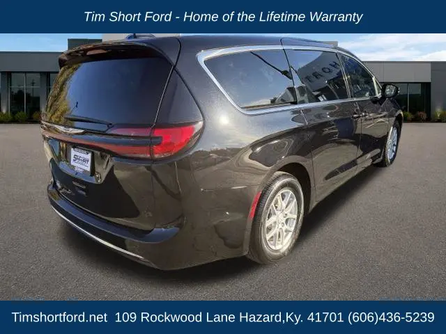 2026 Chrysler Pacifica - $30,855