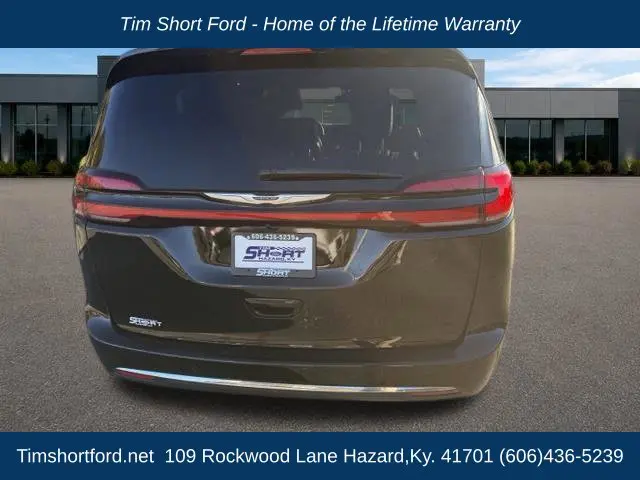 2026 Chrysler Pacifica - $30,855