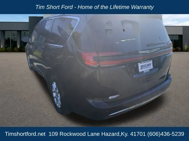 2026 Chrysler Pacifica - $30,855