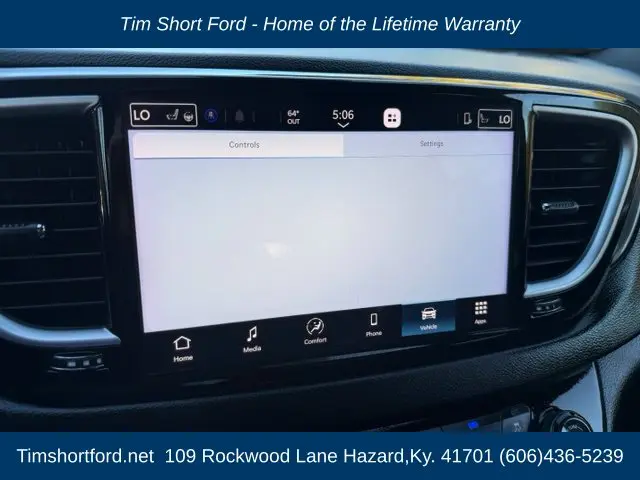2026 Chrysler Pacifica - $30,855