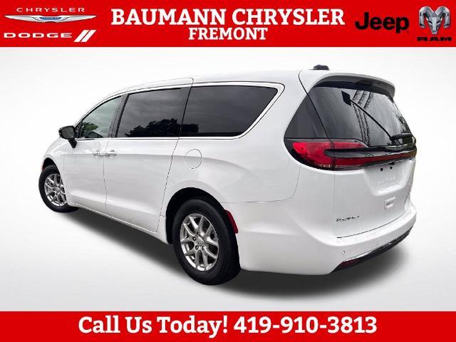 2026 Chrysler Pacifica - $29,595