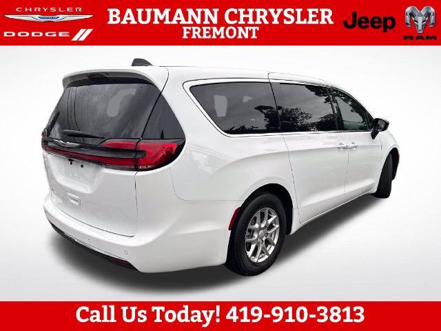 2026 Chrysler Pacifica - $29,595