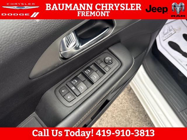 2026 Chrysler Pacifica - $29,595