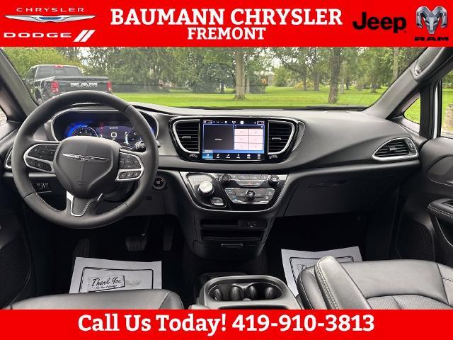 2026 Chrysler Pacifica - $29,595