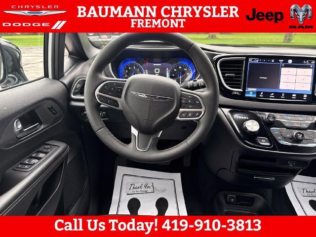 2026 Chrysler Pacifica - $29,595
