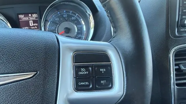 2014 Chrysler Town and Country Touring
