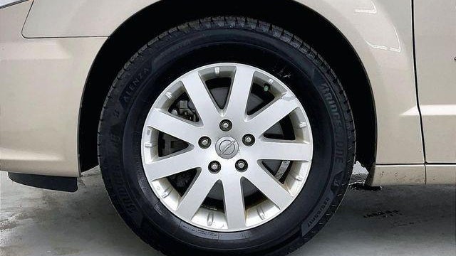 2014 Chrysler Town and Country Touring