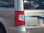 2016 Town and Country Thumbnail 12