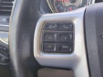 2016 Town and Country Thumbnail 20
