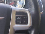 2016 Town and Country Thumbnail 21