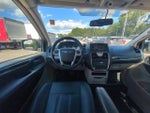 2016 Town and Country Thumbnail 31