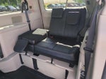 2016 Town and Country Thumbnail 32