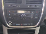 2016 Town and Country Thumbnail 27