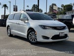 2017 Pacifica Thumbnail 1